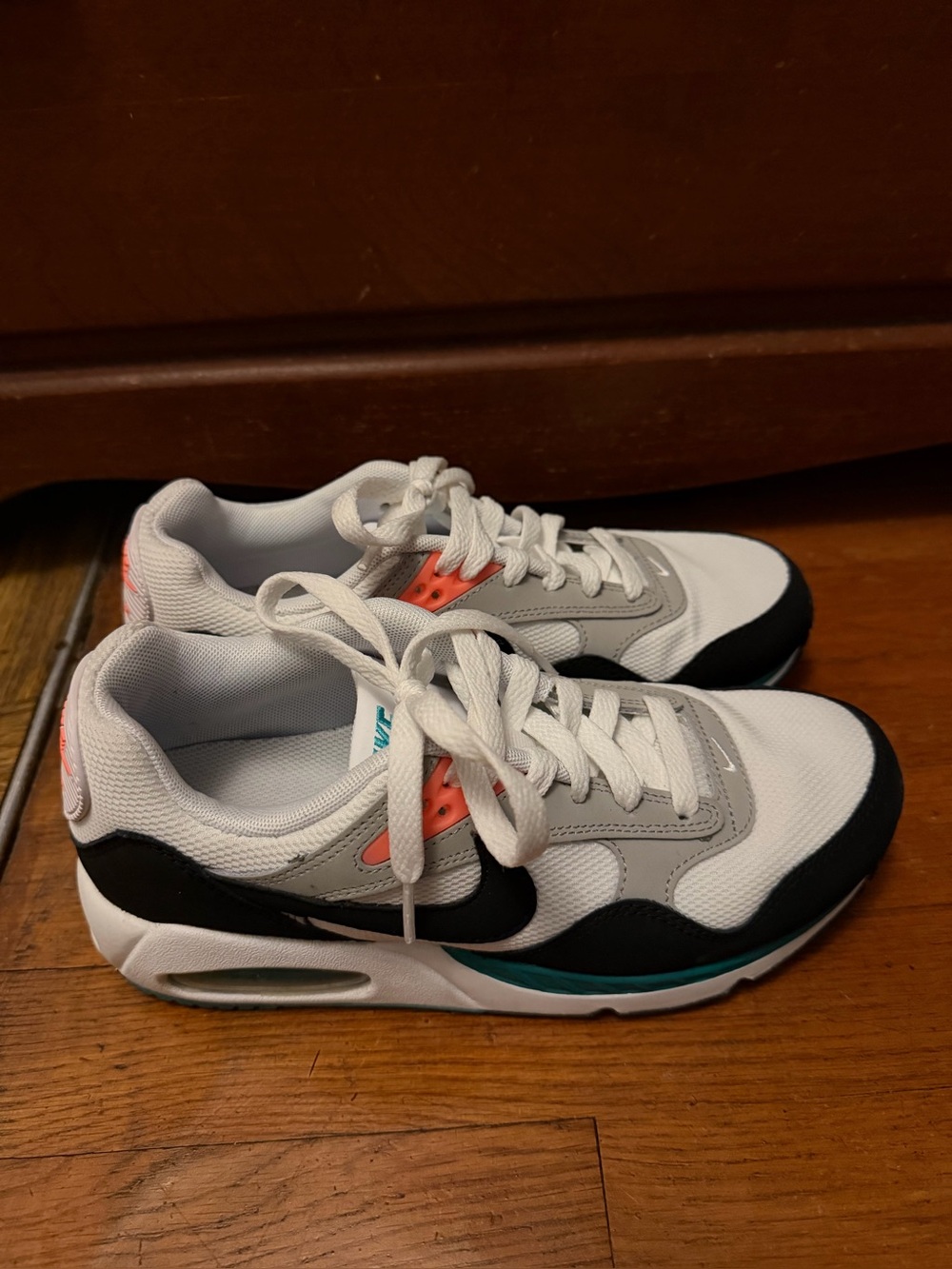Nike air max correlate sneakers